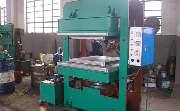 业内人士才知道的橡胶硫化机专用油式kaiyun·开云(中国)官方网站应用优势