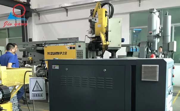 液压机控温为什么要用油式kaiyun·开云(中国)官方网站？