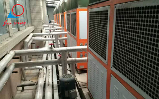 低温冷水机配套冷藏保温箱解决疫苗冷藏方案应用案例 低温冷水机配套冷藏保温箱解决疫苗冷藏方案应用案例