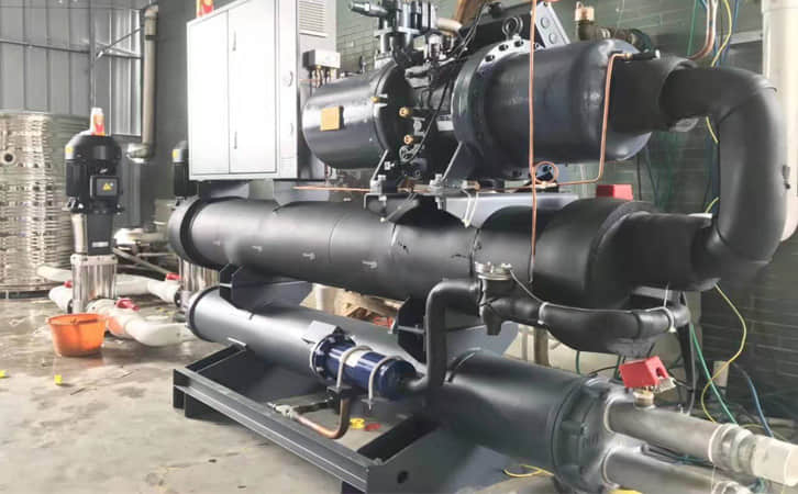 螺杆式冷水机现场施工_成功案例