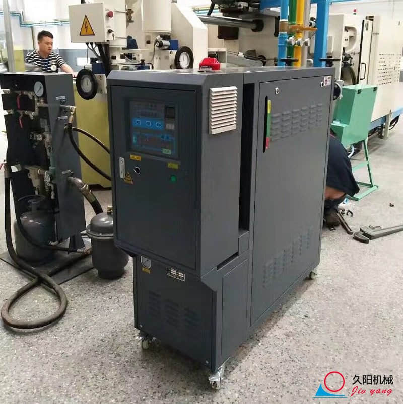 压铸kaiyun·开云(中国)官方网站现场调试图