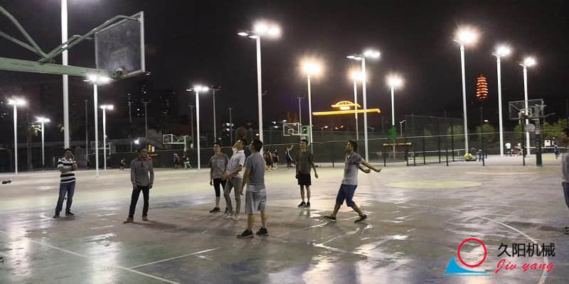 久阳机械公司内部组织“篮球友谊赛”并顺利开展 久阳机械公司内部组织“篮球友谊赛”并顺利开展