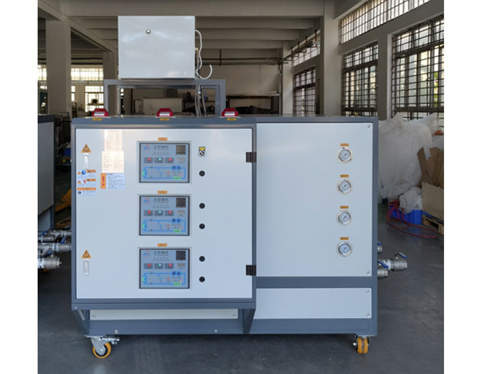 塑料挤出水辊轴控温kaiyun·开云(中国)官方网站_三合一120度水温机(图1) 塑料挤出水辊轴控温kaiyun·开云(中国)官方网站_三合一120度水温机(图1)