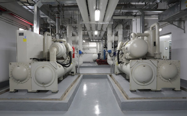 商场空调螺杆式冷水机应用 商场空调螺杆式冷水机应用