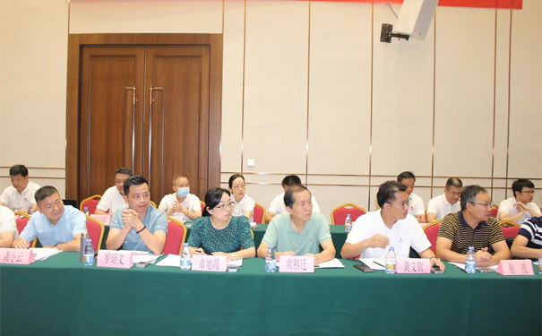 金属热成形标准化会议现场 金属热成形标准化会议现场