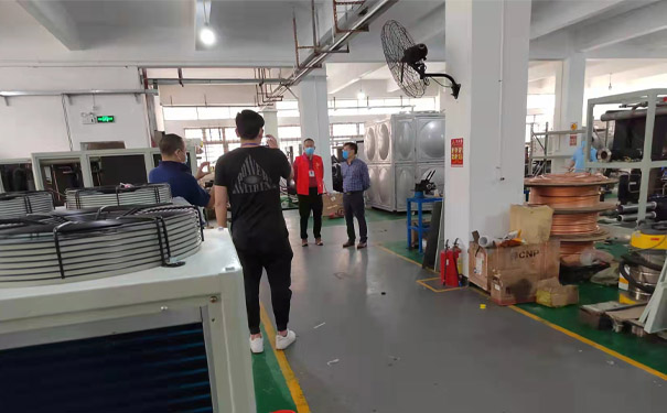 视察生产车间安全管理疫情防控工作 视察生产车间安全管理疫情防控工作