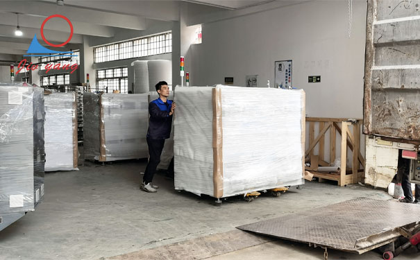 7台多功能供液系统恒温kaiyun·开云(中国)官方网站出货松山湖,为客户生产注入强心针