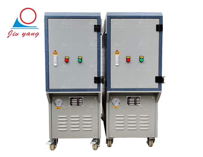 定制200度油温机_电加热油温机