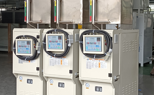 油温机工作时是怎么排除空气的？